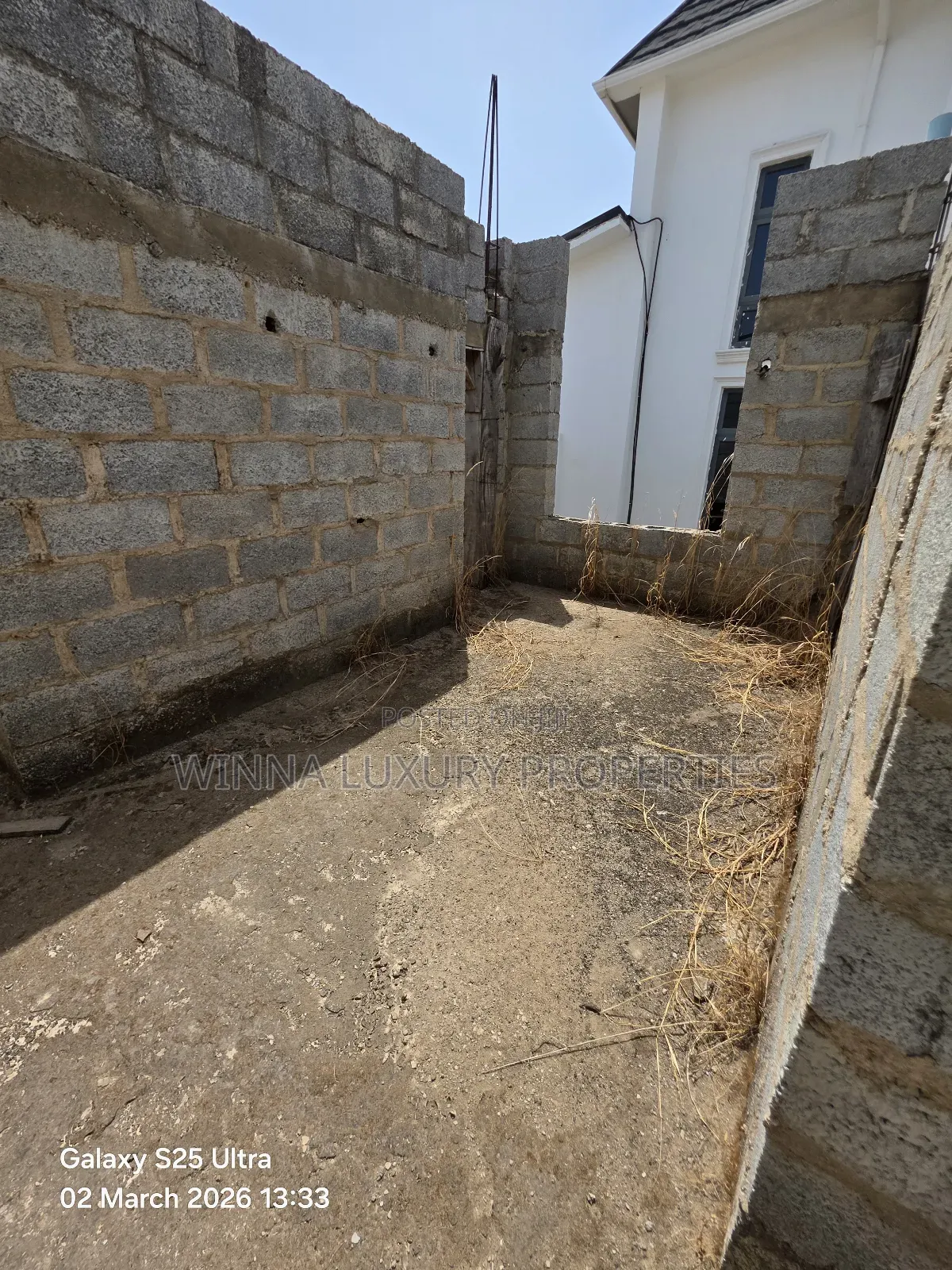 6bdrm Duplex in Prime Villa Estate, Lugbe District for sale in Lugbe District