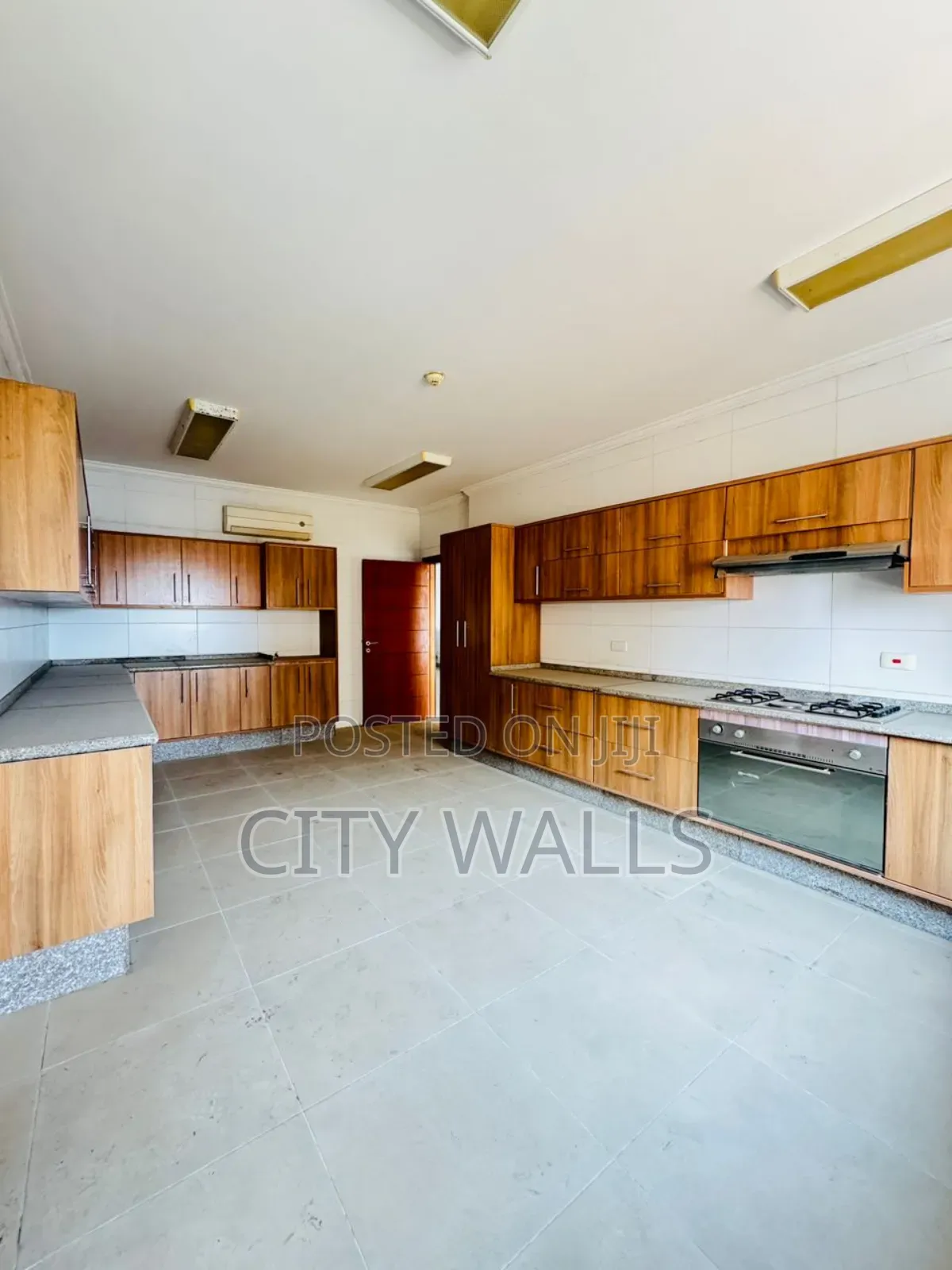 3bdrm Block of Flats in Banana Island for rent in Banana Island