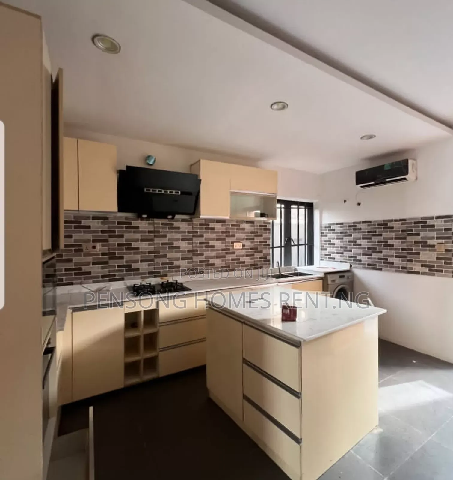 4bdrm Duplex in Lekki Conservation for rent in Lekki Expressway