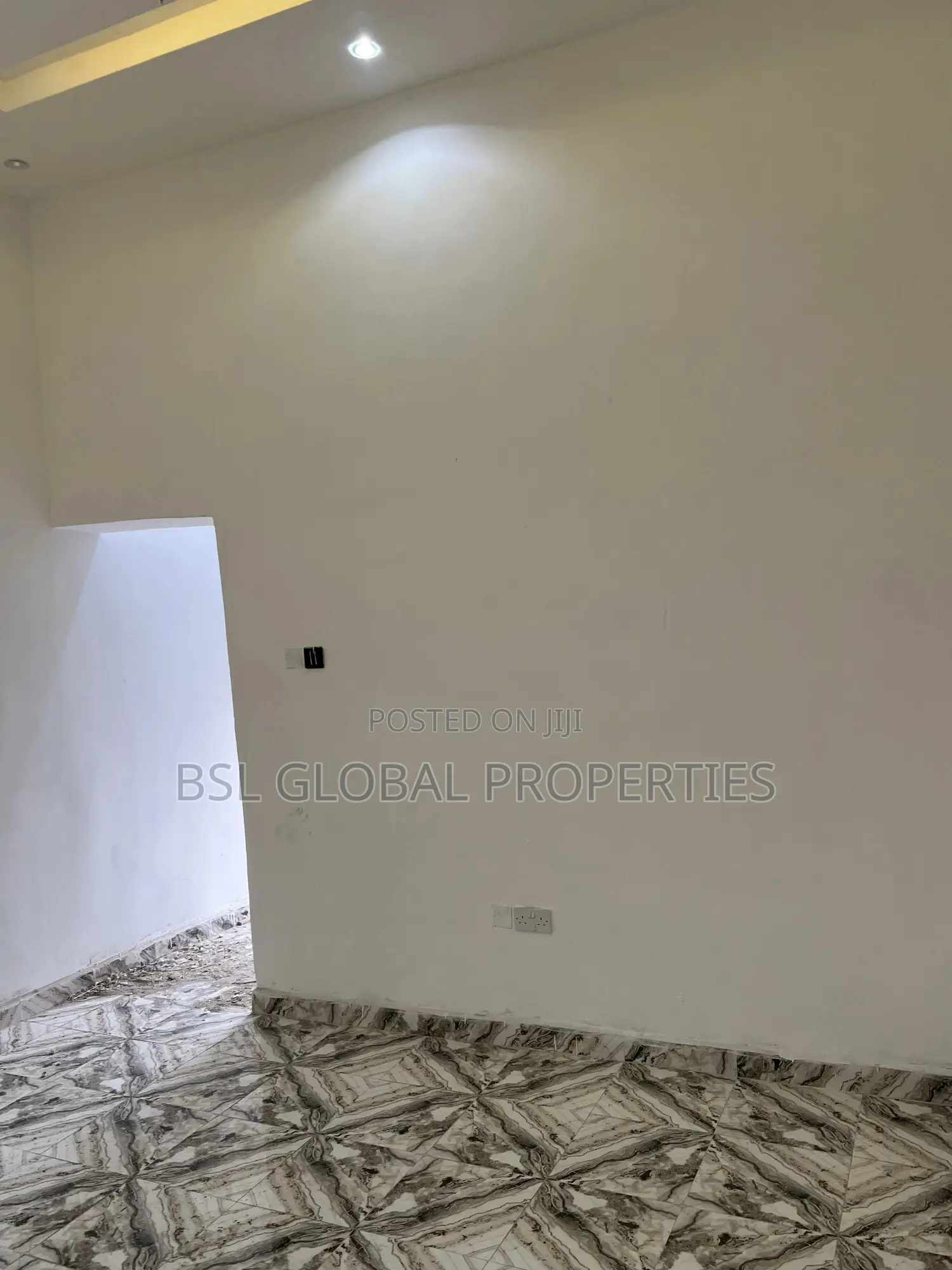 Mini Flat in Olowora, Omole Phase 2 for rent in Omole Phase 2