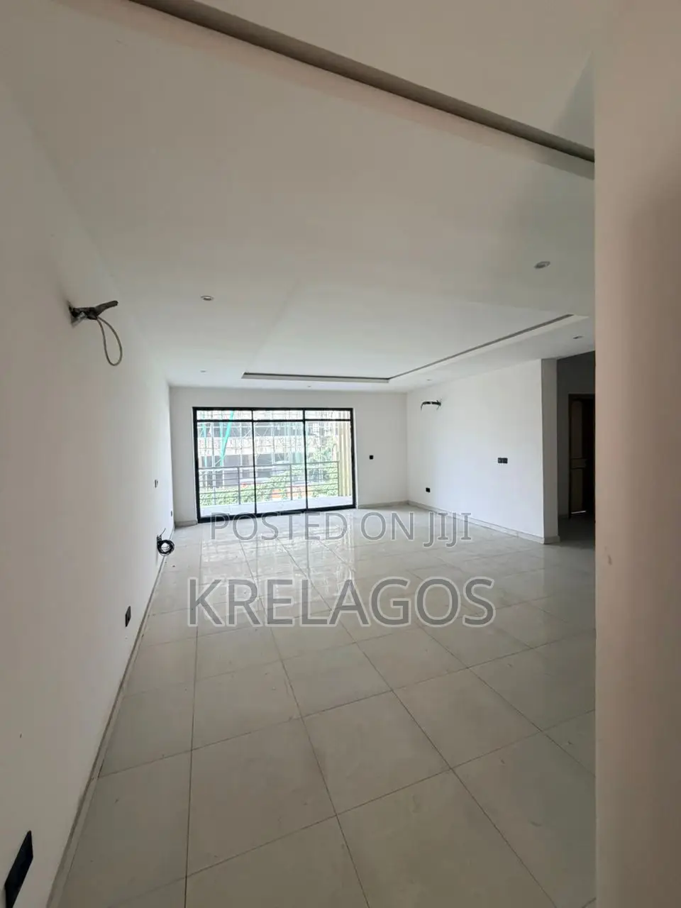 4bdrm Maisonette in Lekki Phase 1 for rent in Lekki Phase 1
