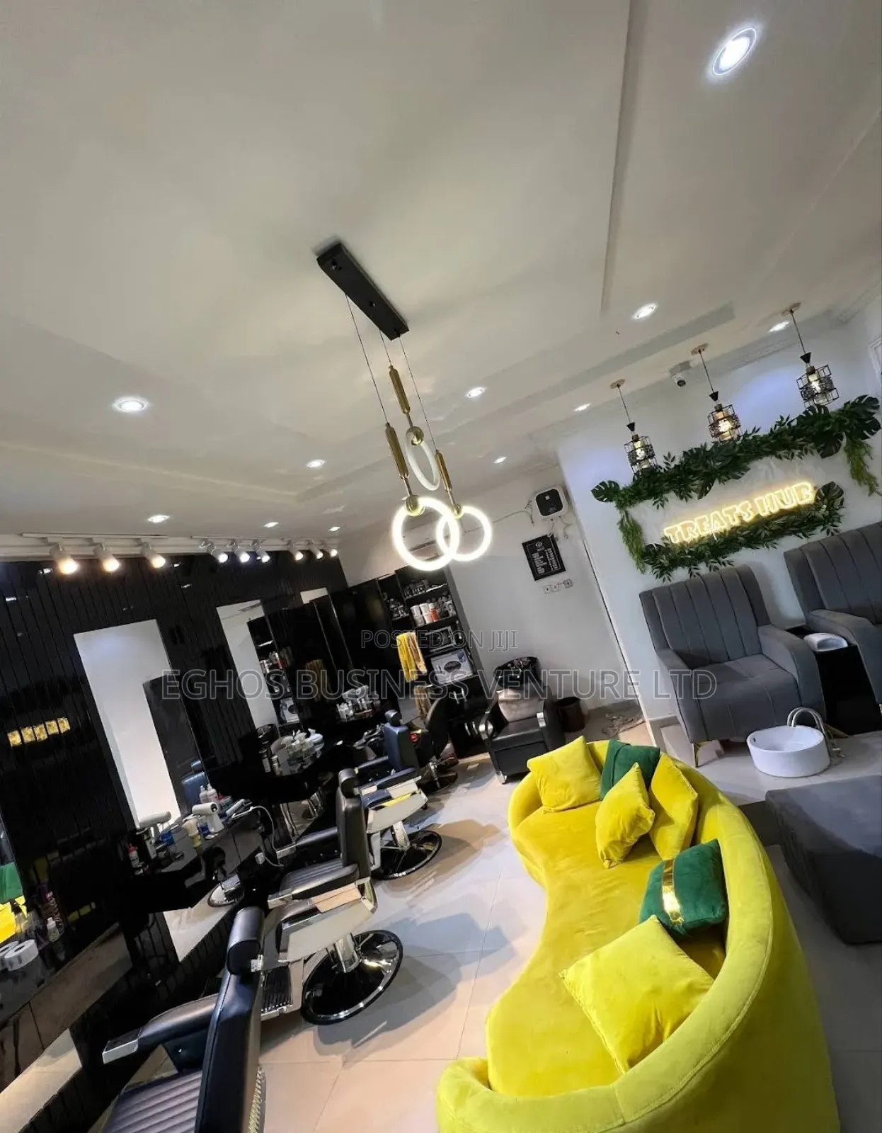 Unisex Spa Saloon for Sale Call in Benin City