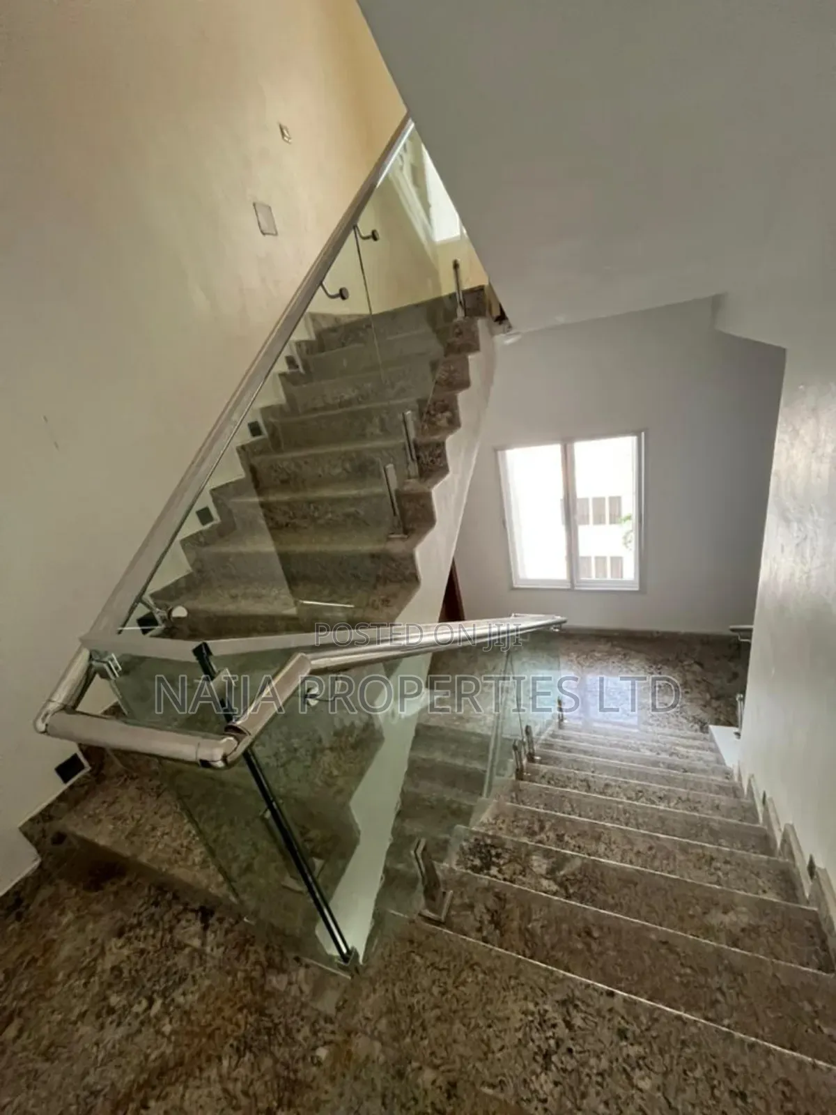 3bdrm Apartment in Ikoyi for rent in Ikoyi