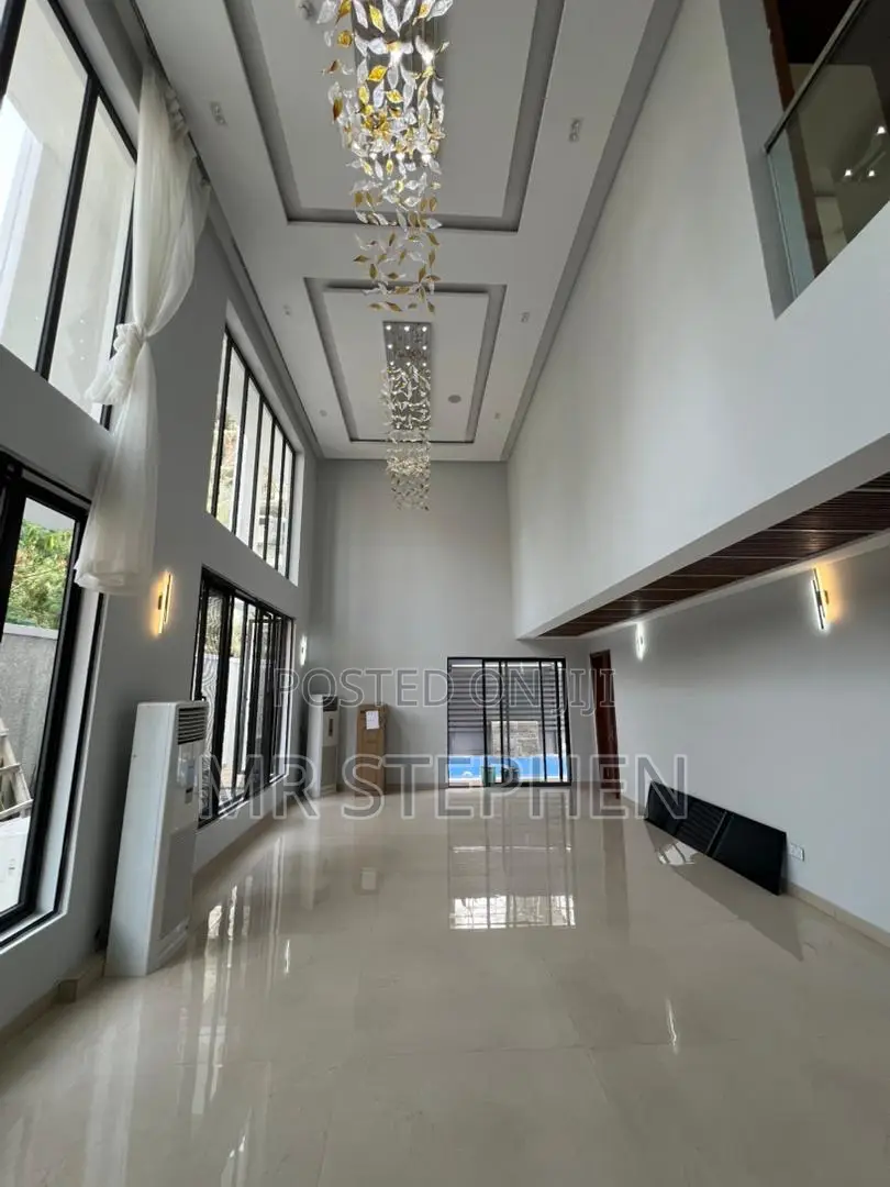 6-Bedroom Mansion Detached Duplex + Bq • Banana Island, Ikoyi in Banana Island
