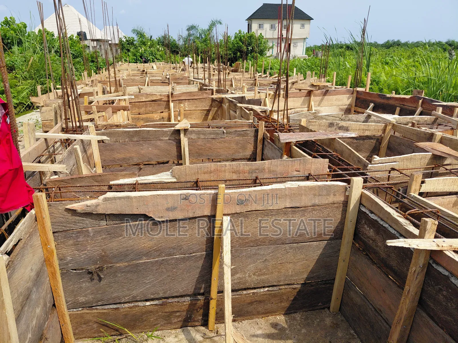 1,515sqm Plot Joint Venture ( Jv) Bant Anthony Way Ikeja Lagos in Mobolaji Bank Anthony Way