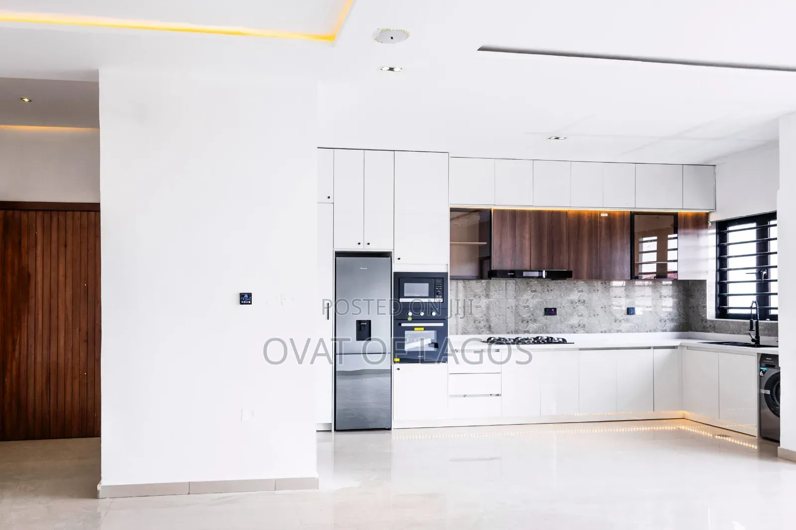2bdrm Apartment in Lekki Phase 1 for sale in Lekki Phase 1