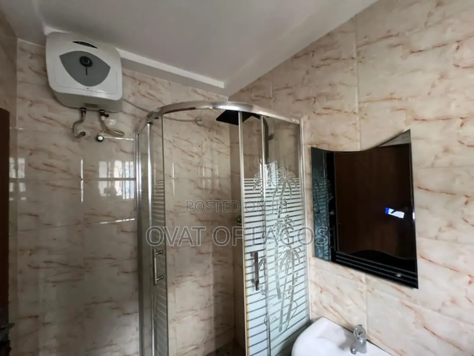2bdrm Duplex in Lekki Phase 1 for rent in Lekki Phase 1