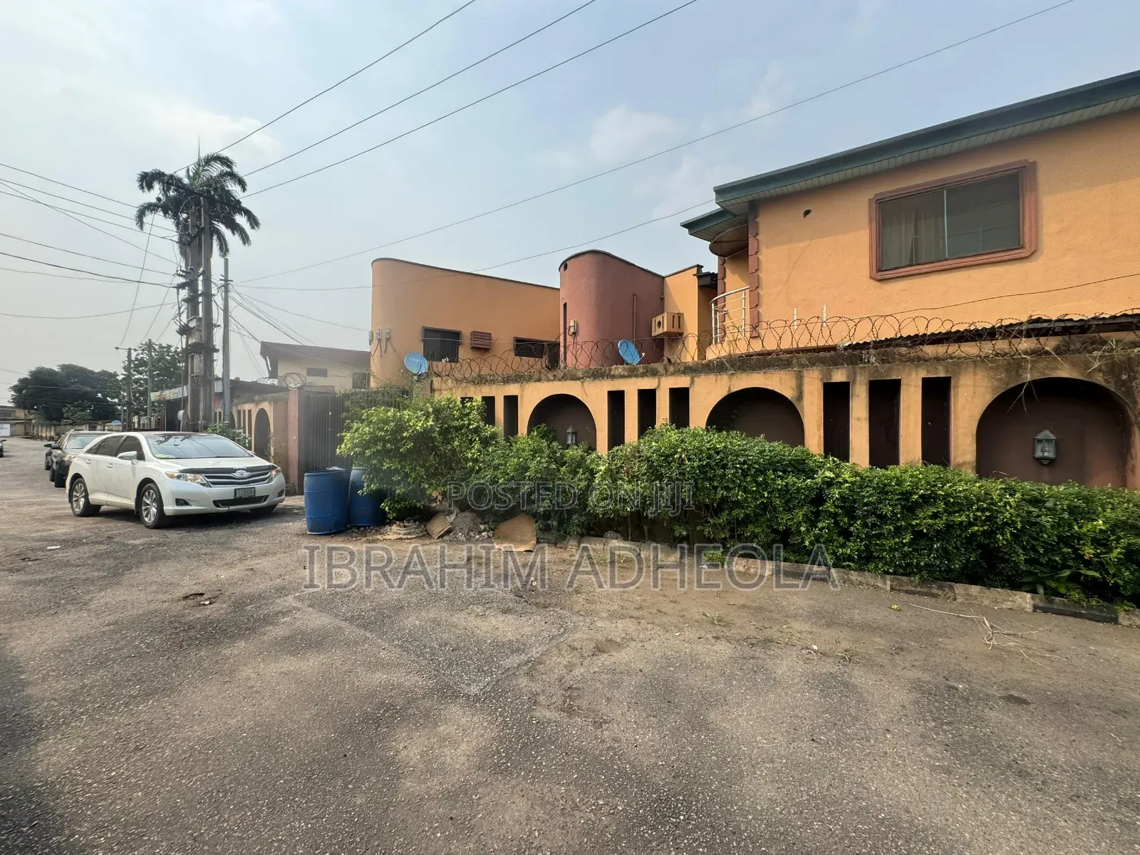 Land Measuring 1006sqm With Ademolishable Structure on It in Ogba