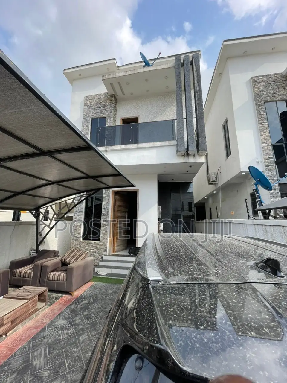 4bdrm Duplex in Ikota Gra, Lekki Phase 2 for sale in Lekki Phase 2