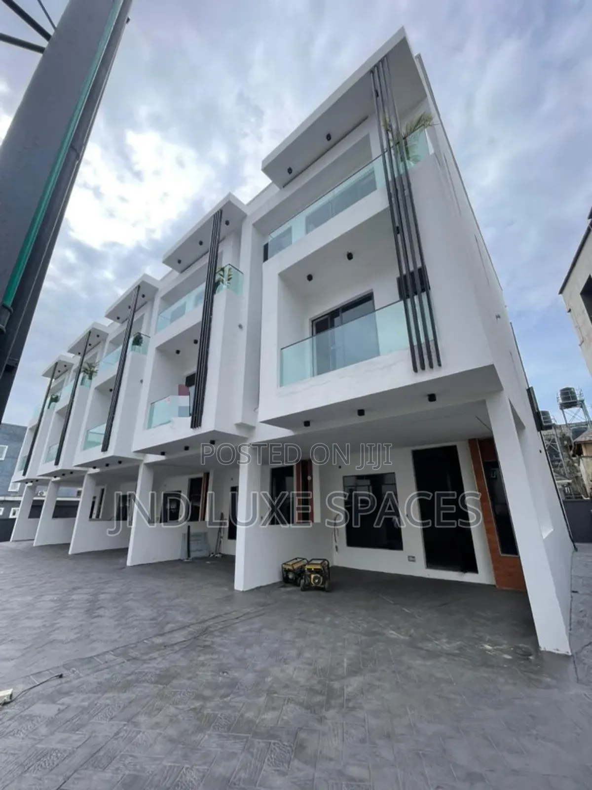 4bdrm Townhouse/Terrace in Osapa london for sale in Osapa london