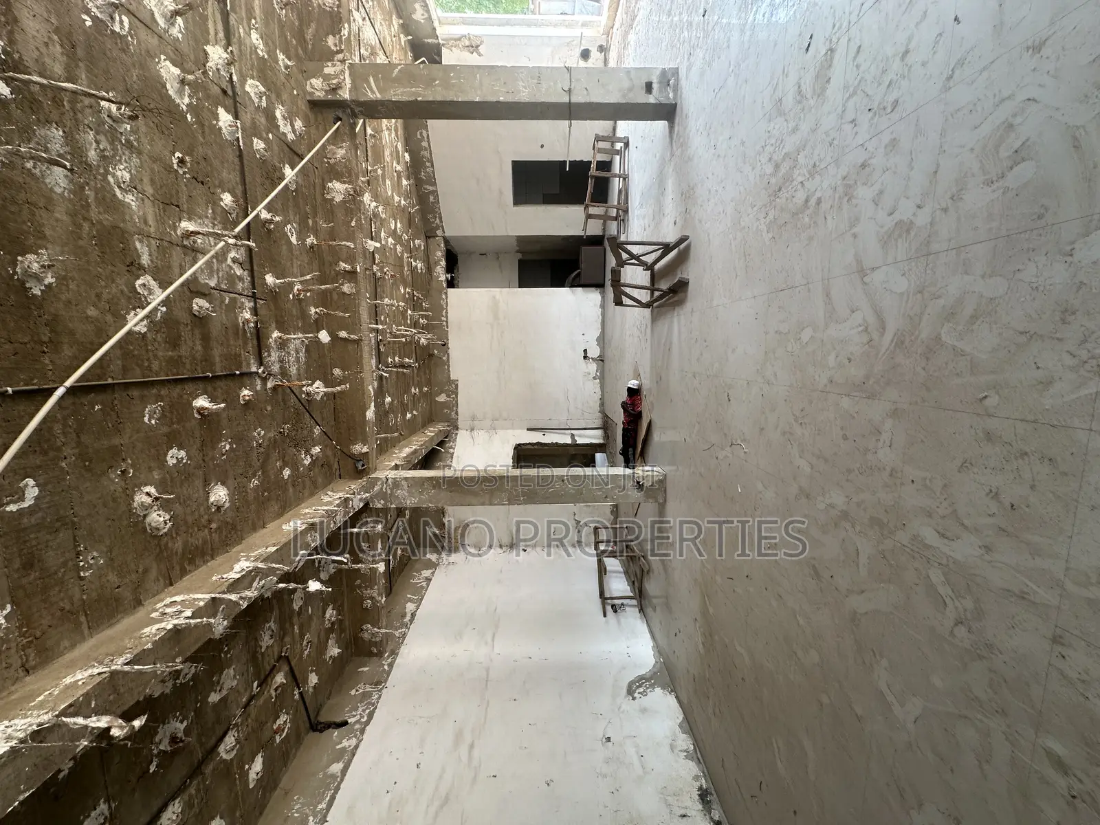 5 Floors Mega Plaza for Lease, With a Roof Top Bar in Wuse 2