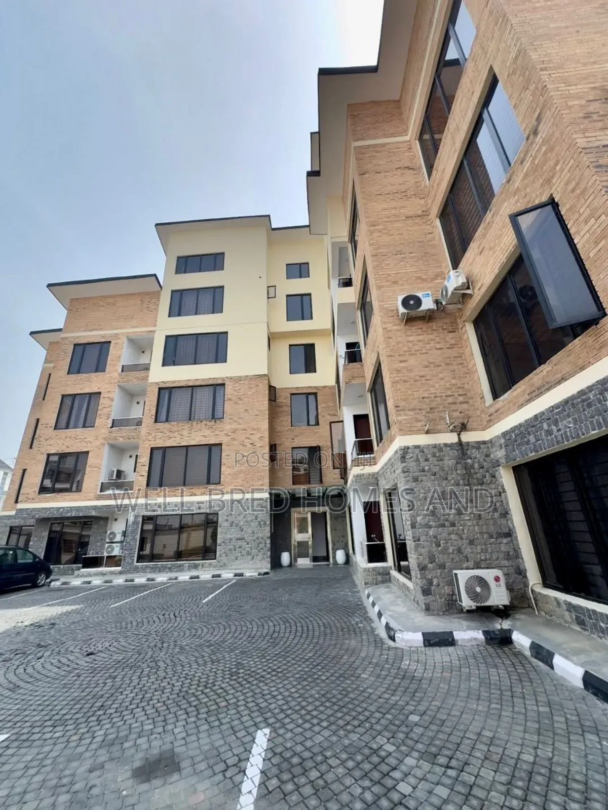 3bdrm Bedsitter in Lekki Right Lekki for rent in Lekki Phase 1
