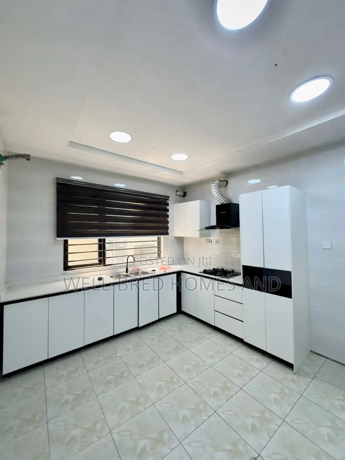 3bdrm Bedsitter in Lekki Right Lekki for rent in Lekki Phase 1