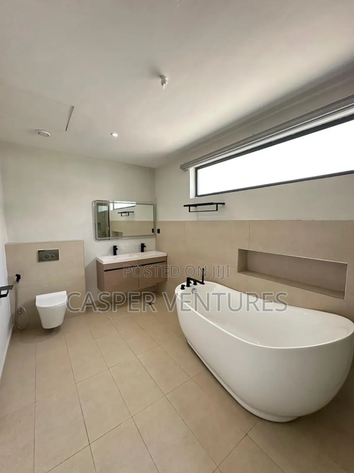 5bdrm Duplex in Off Admiralty Way, Lekki Phase 1 for sale in Lekki Phase 1