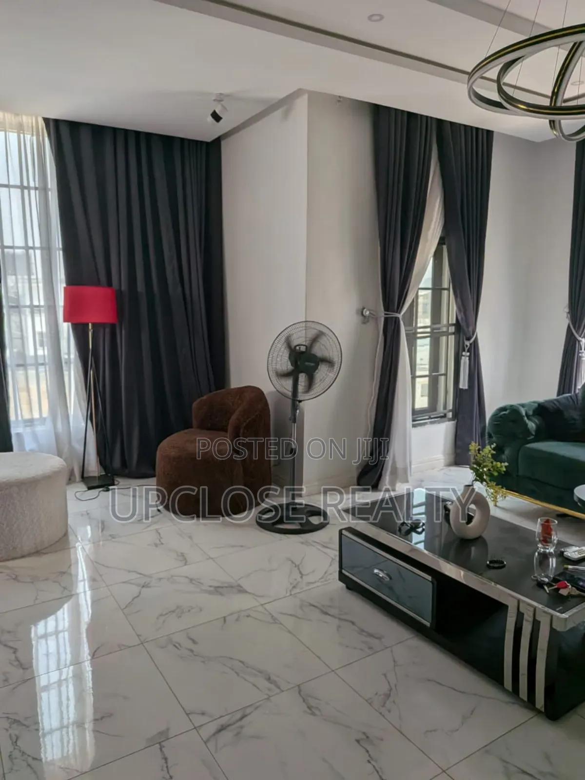 5bdrm Duplex in Sabon Lugbe for sale in Sabon Lugbe