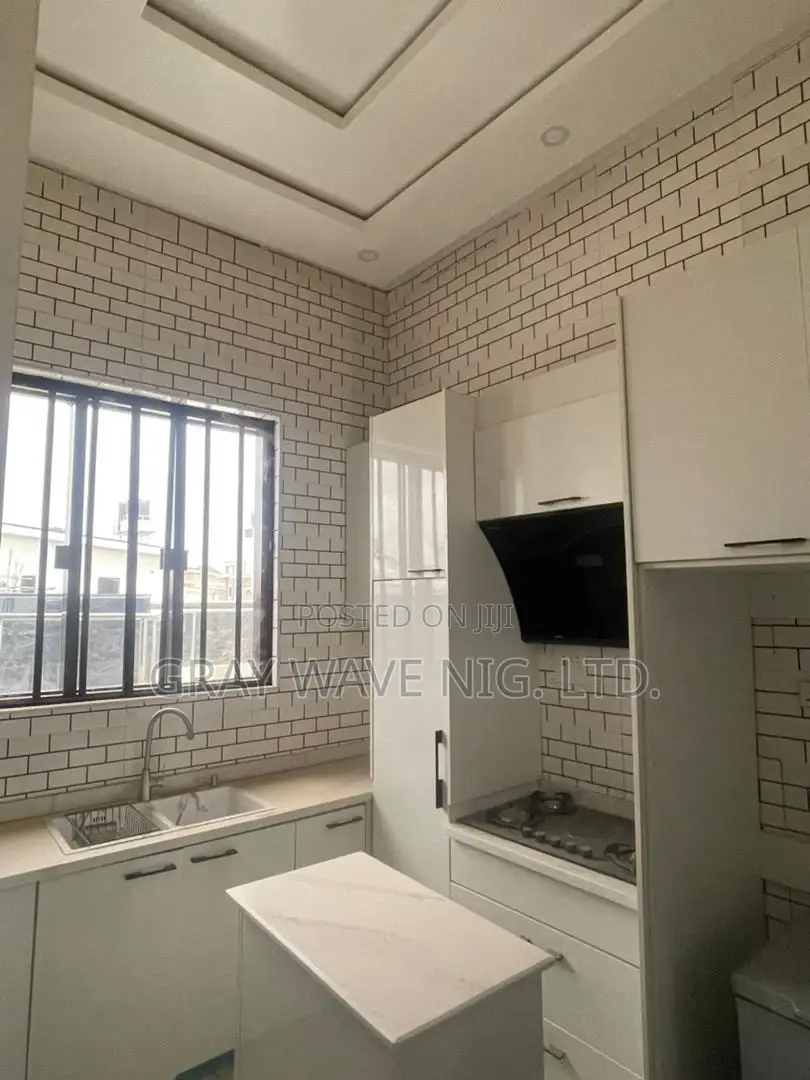 2bdrm Duplex in Voice Of Nigeria, Sabon Lugbe for rent in Sabon Lugbe
