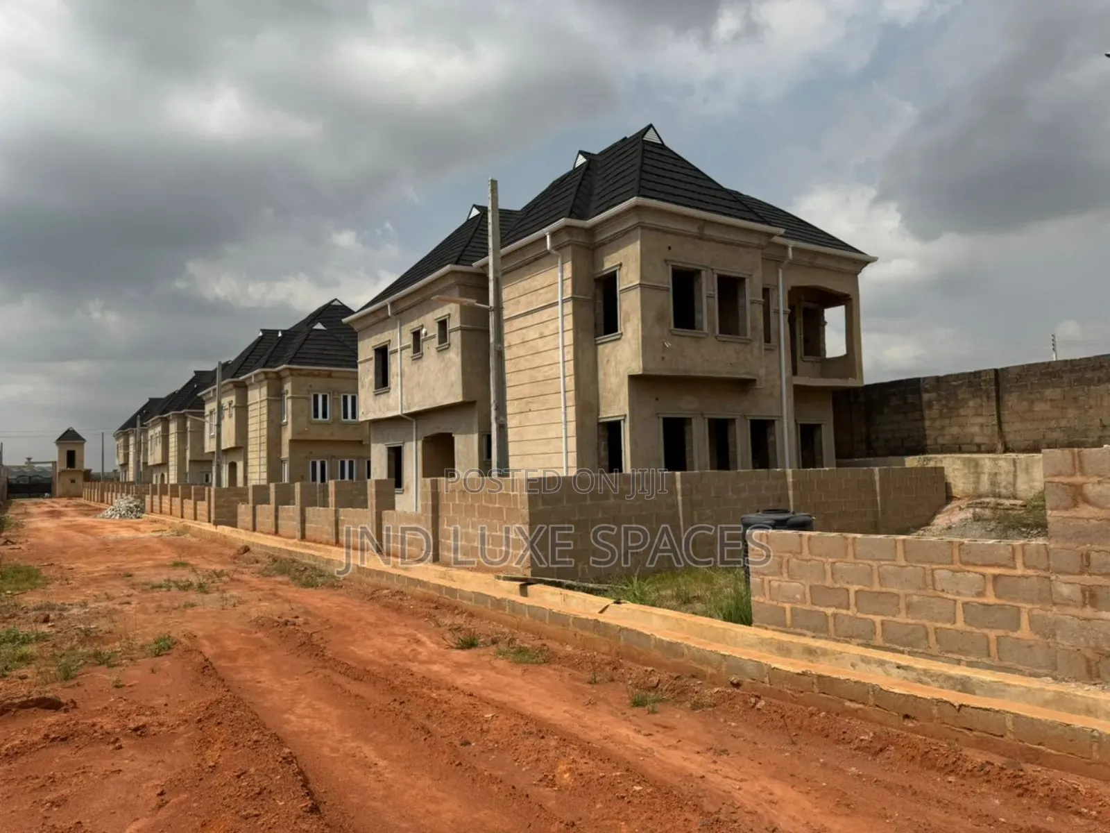 4bedrooms Stand Alone Fully Detached Duplex. in Obafemi-Owode