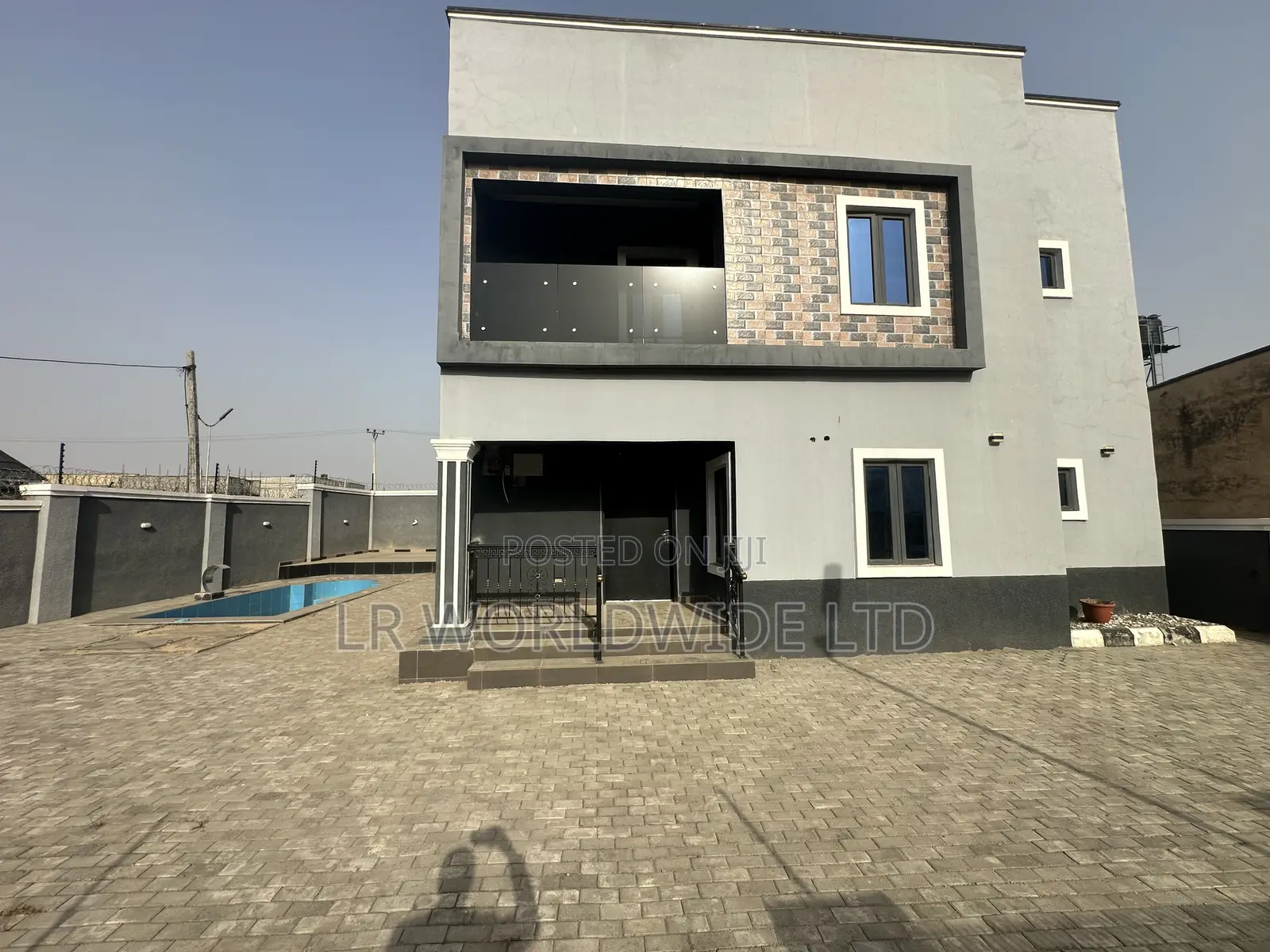Furnished 4bdrm Duplex in Lugbe District for sale in Lugbe District