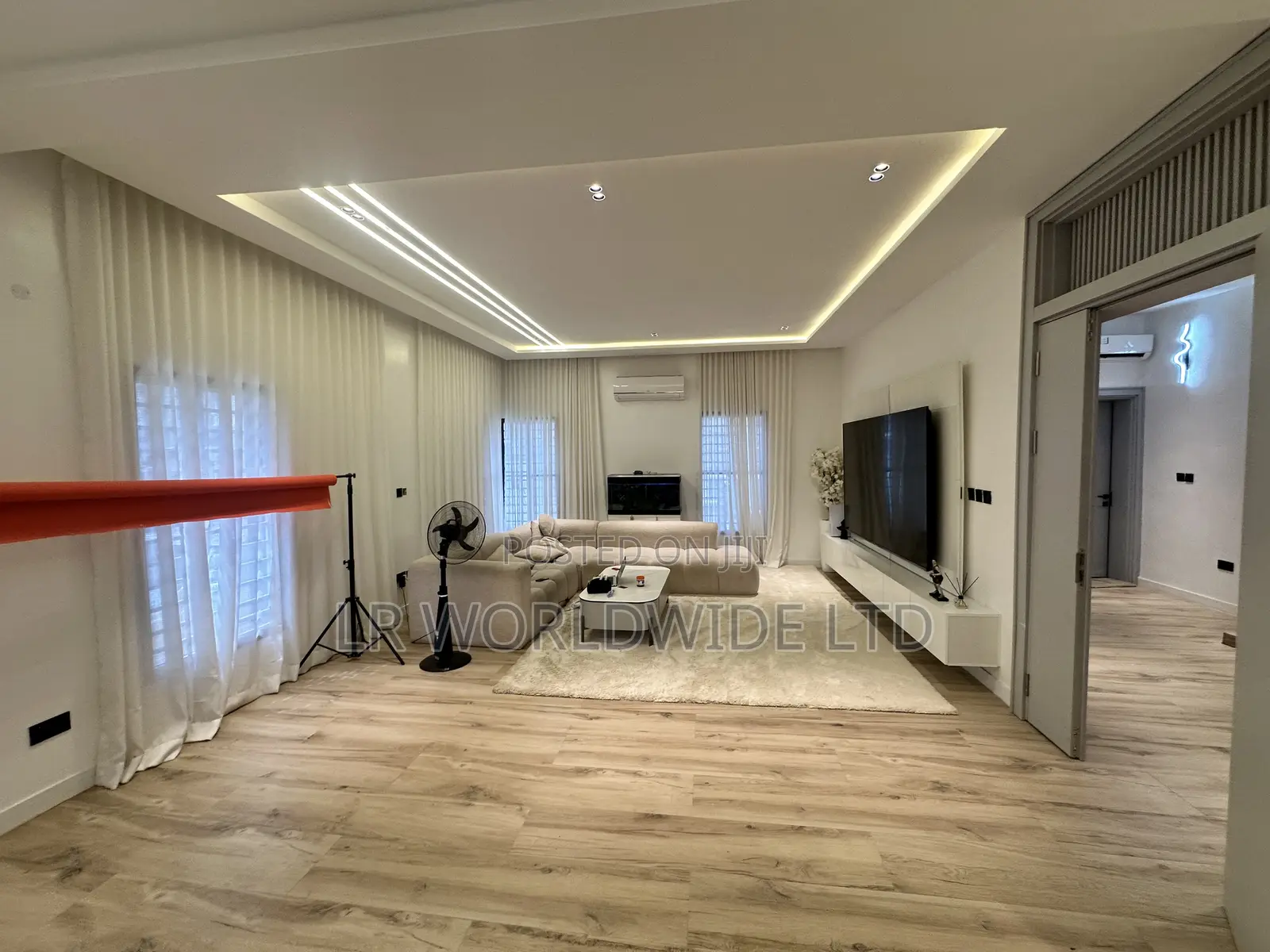 Furnished 4bdrm Duplex in Sabon Lugbe for sale in Sabon Lugbe