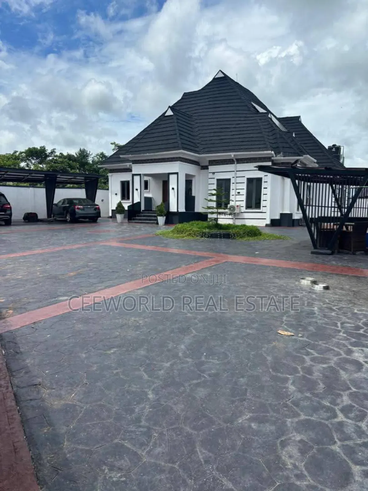 4bdrm Bungalow in Faruku Soka for sale in Soka