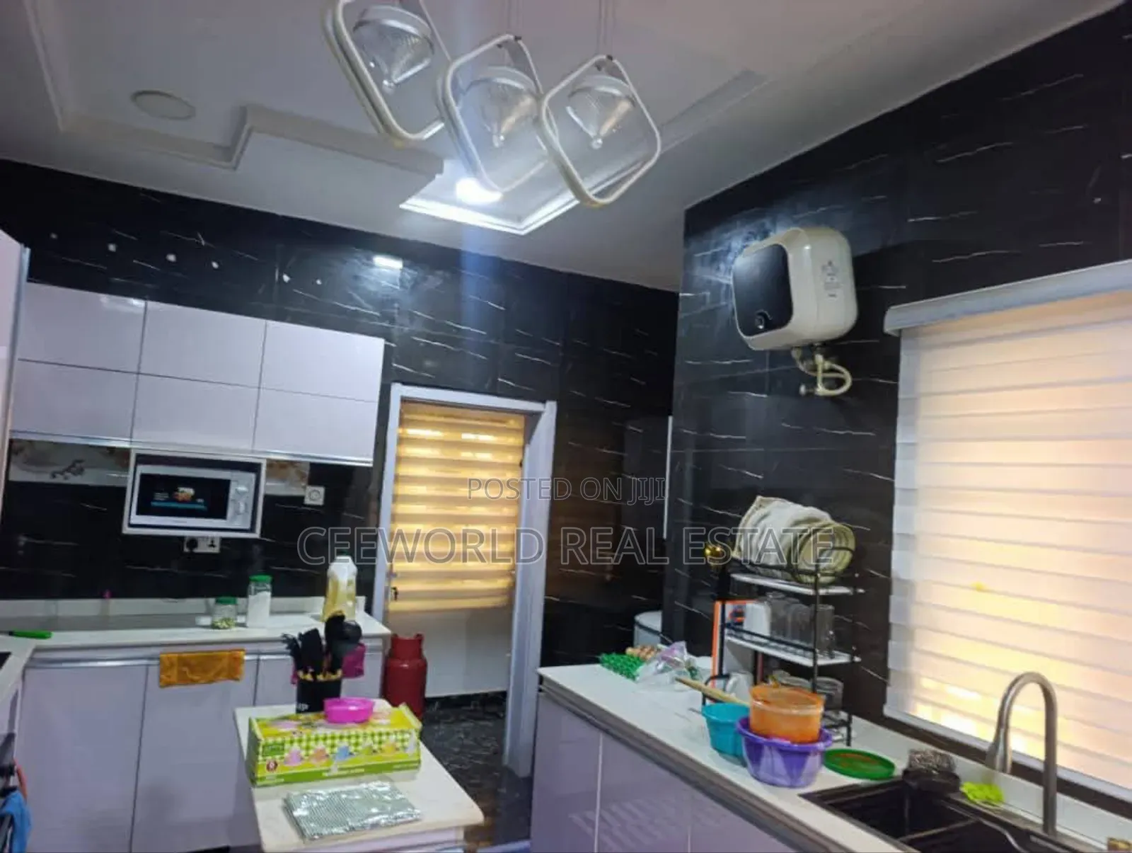 4bdrm Bungalow in Faruku Soka for sale in Soka