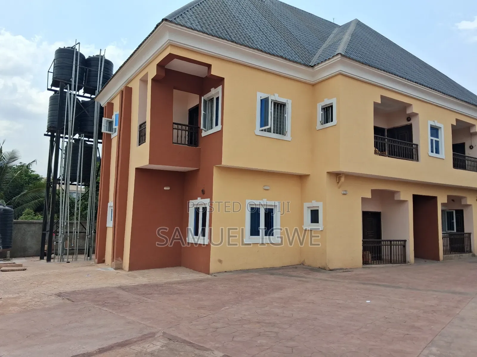 2bdrm Block of Flats in Golf Estate, Enugu for rent in Enugu