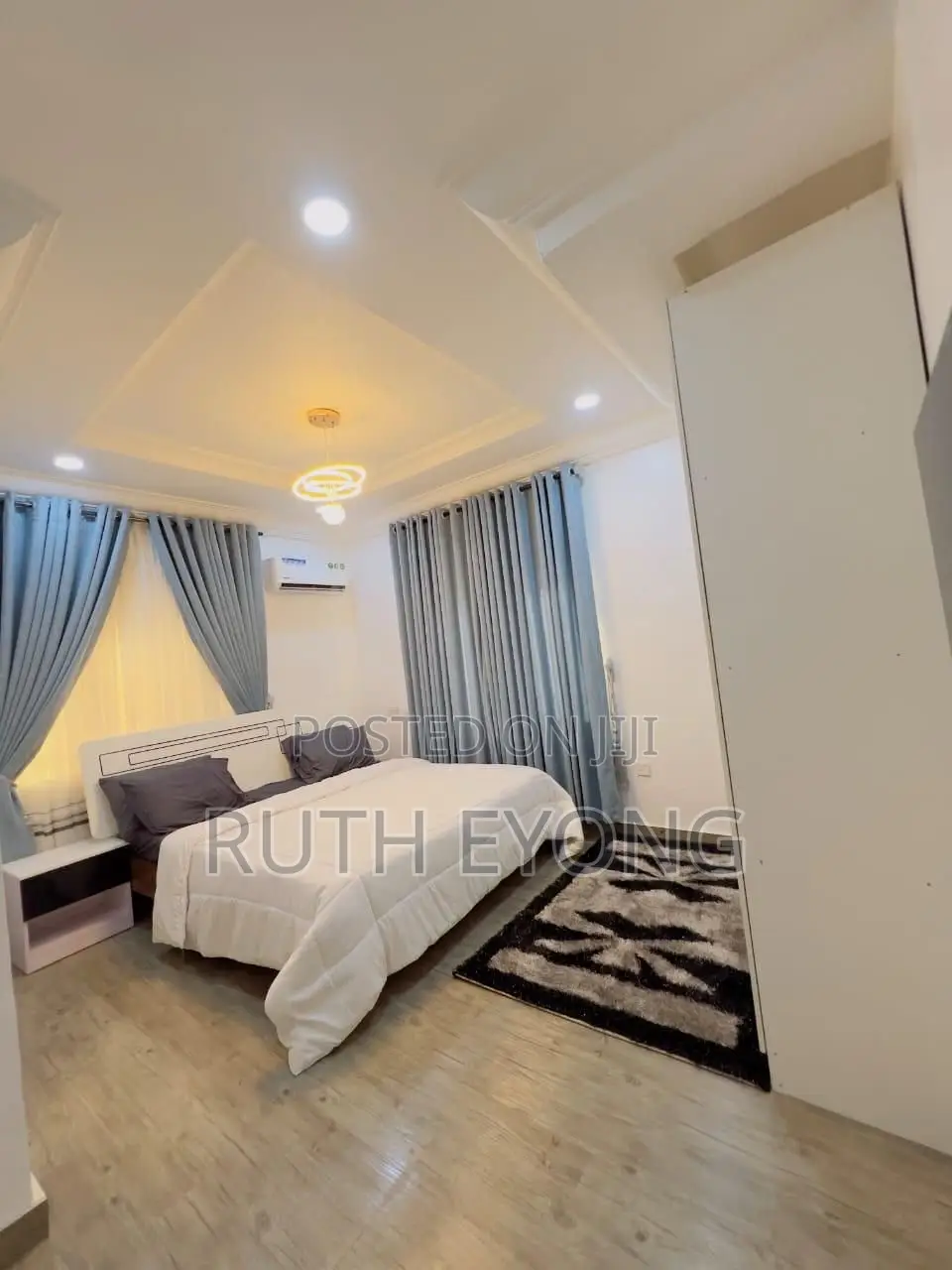 Furnished 3bdrm Apartment in Idowu Taylor for rent in Idowu Taylor