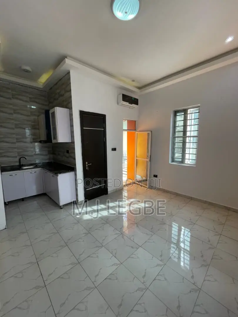 Studio Apartment in Chevron, Lekki for rent in Lekki