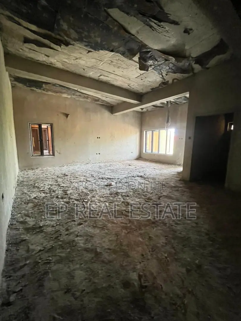 3bdrm House in Kaura for sale in Kaura