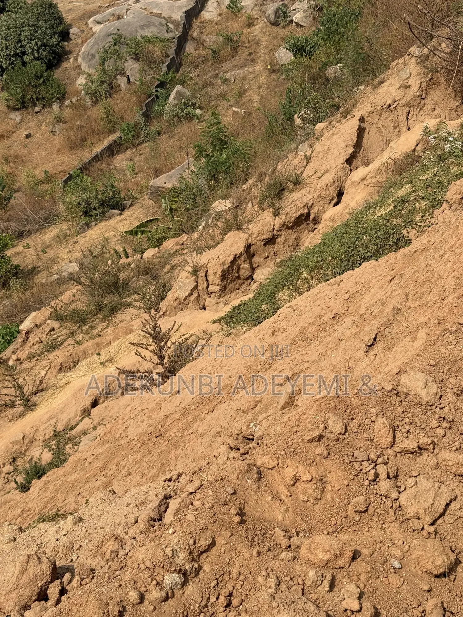 Prime Plot in Booing Estate Guzape | 300sqm | Fcda C of O in Guzape District