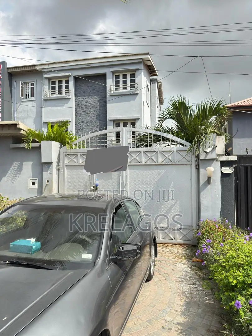 4bdrm House in Lekki Phase 1 for rent in Lekki Phase 1