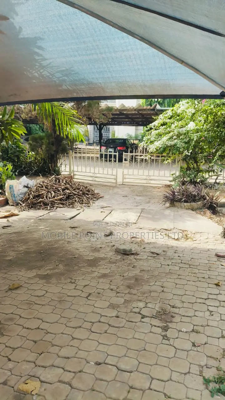 5bdrm Duplex in Apo Resettlement for rent in Apo Resettlement