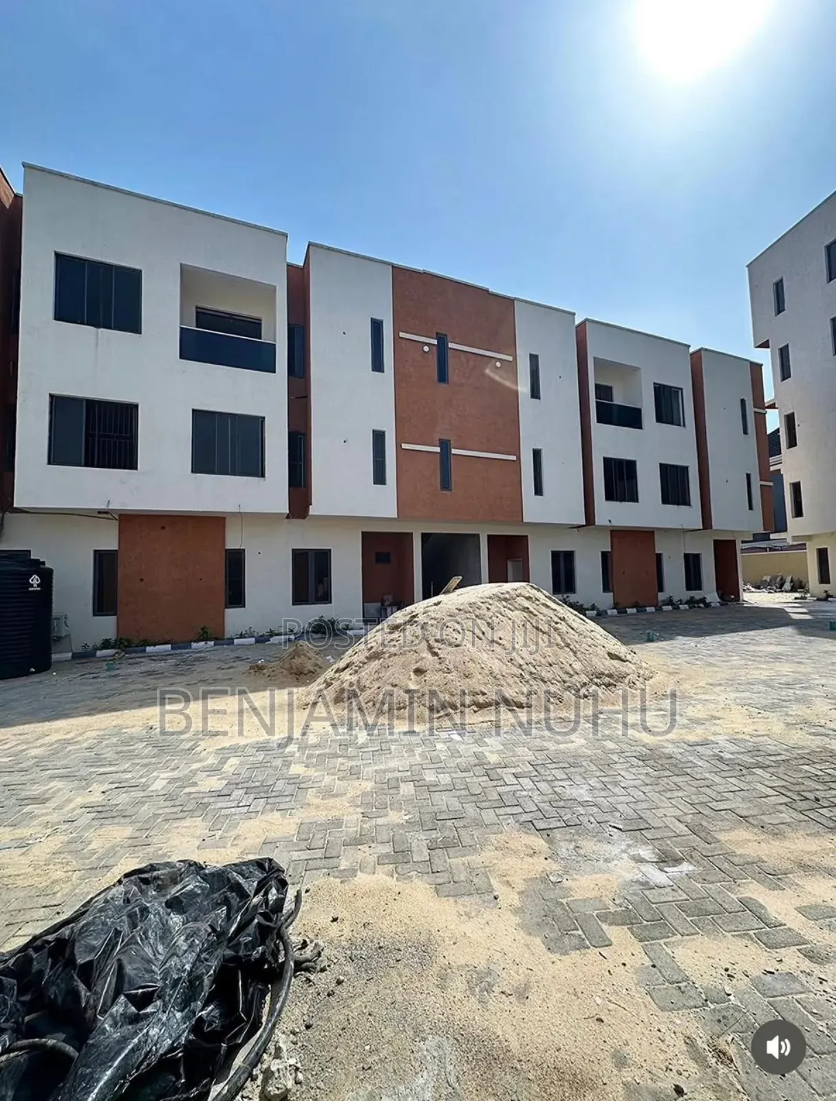 3bdrm Duplex in In A Mini Estate, Ikate for sale in Ikate