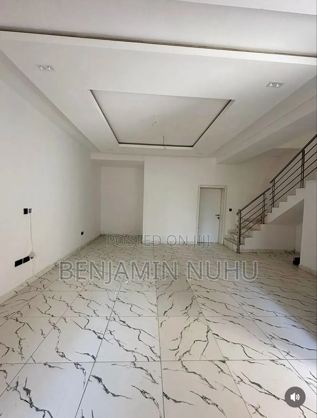 3bdrm Duplex in In A Mini Estate, Ikate for sale in Ikate