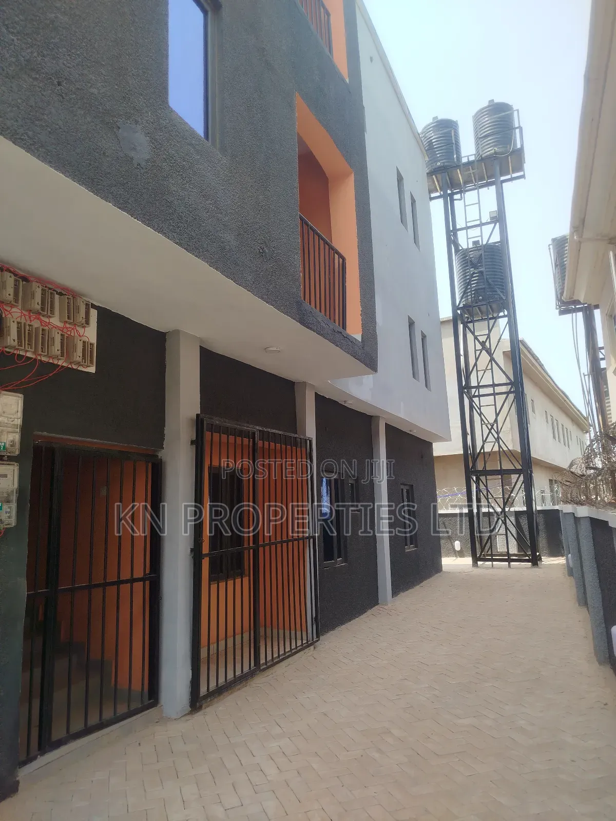 2bdrm Block of Flats in Apo for rent in Apo District