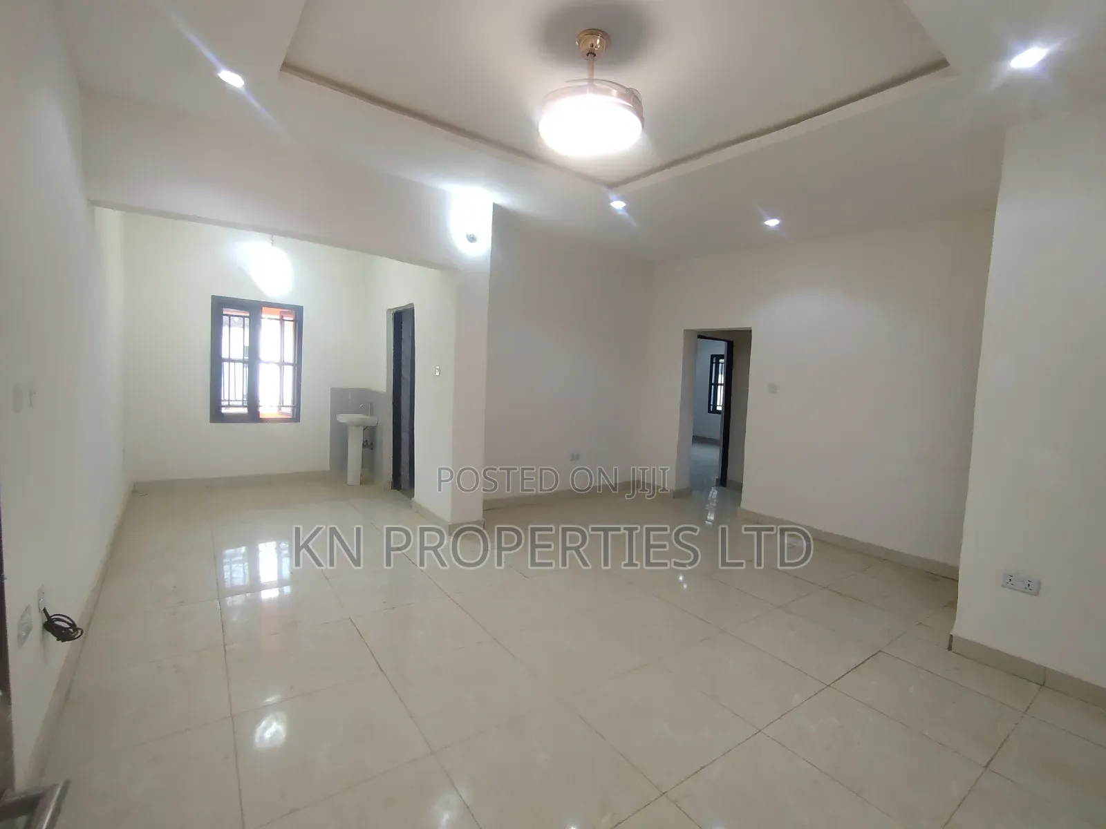 2bdrm Block of Flats in Apo for rent in Apo District