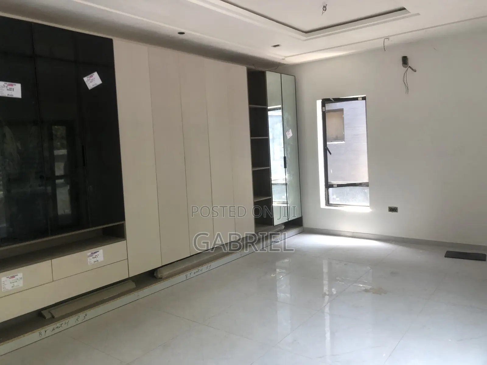 6bdrm Duplex in Katampe Extension for sale in Katampe Extension