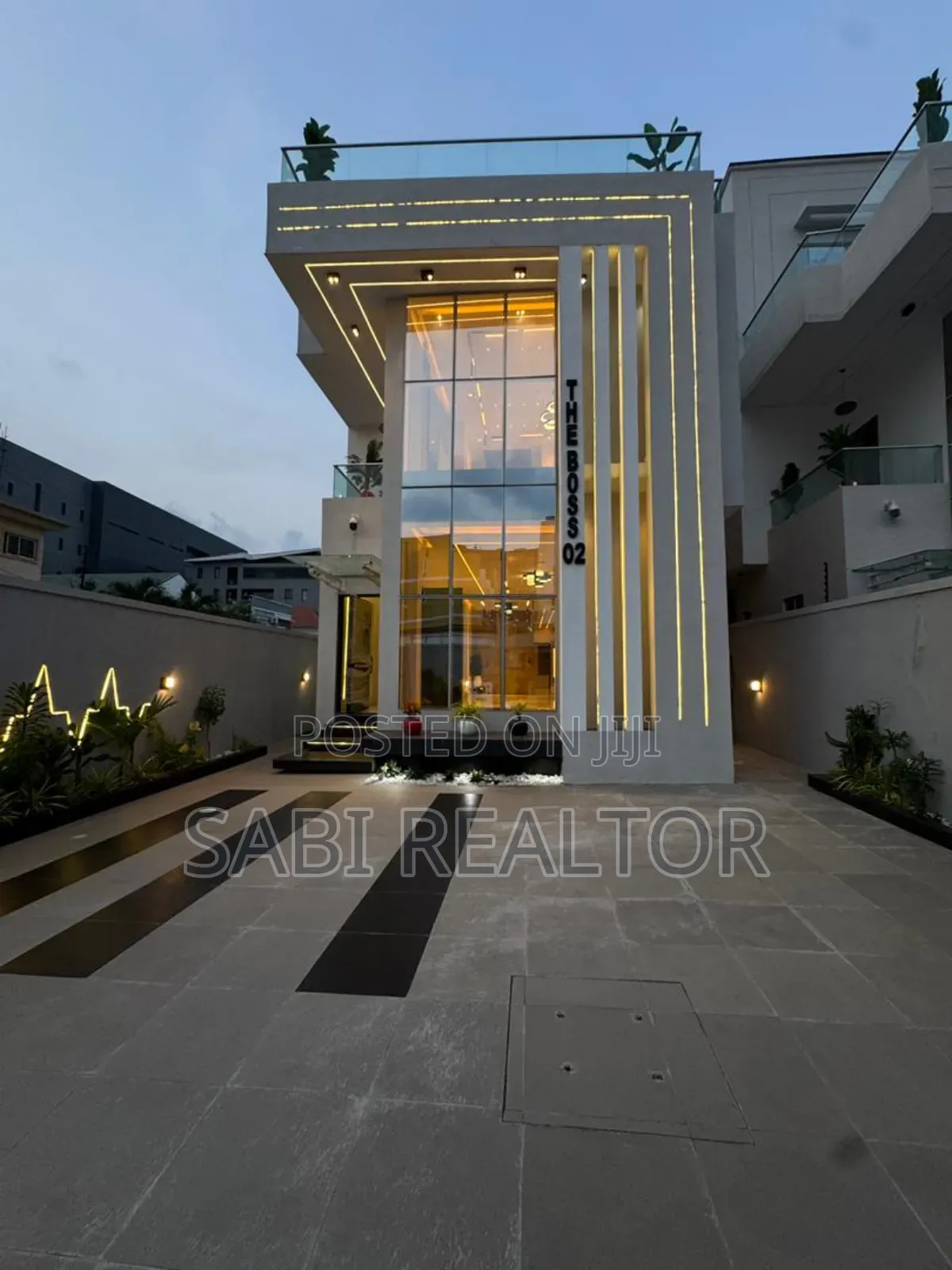 Furnished 5bdrm Duplex in Lekki Phase 1 for sale in Lekki Phase 1