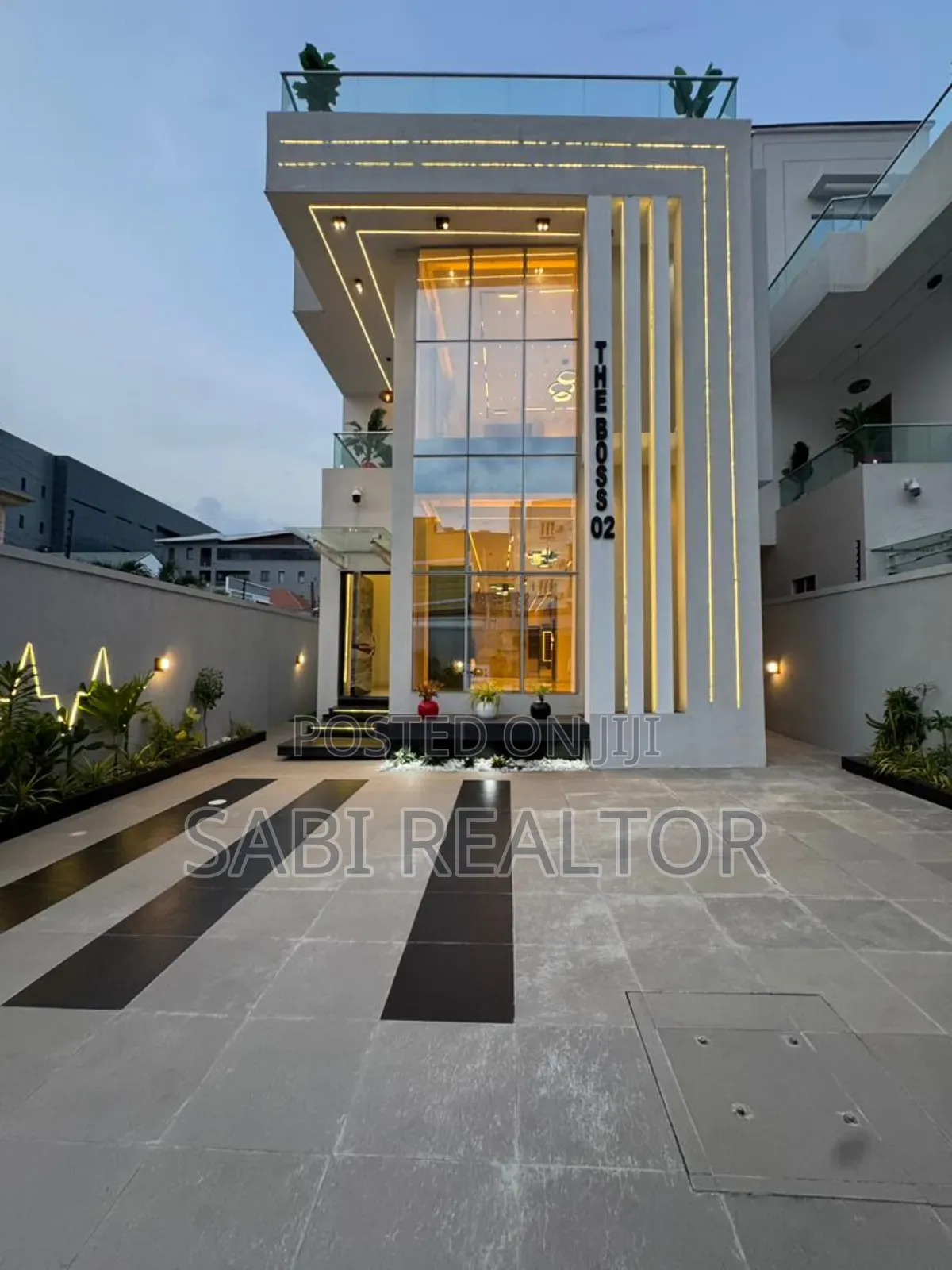 Furnished 5bdrm Duplex in Lekki Phase 1 for sale in Lekki Phase 1