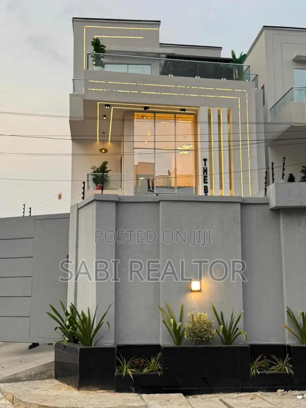 Furnished 5bdrm Duplex in Lekki Phase 1 for sale in Lekki Phase 1