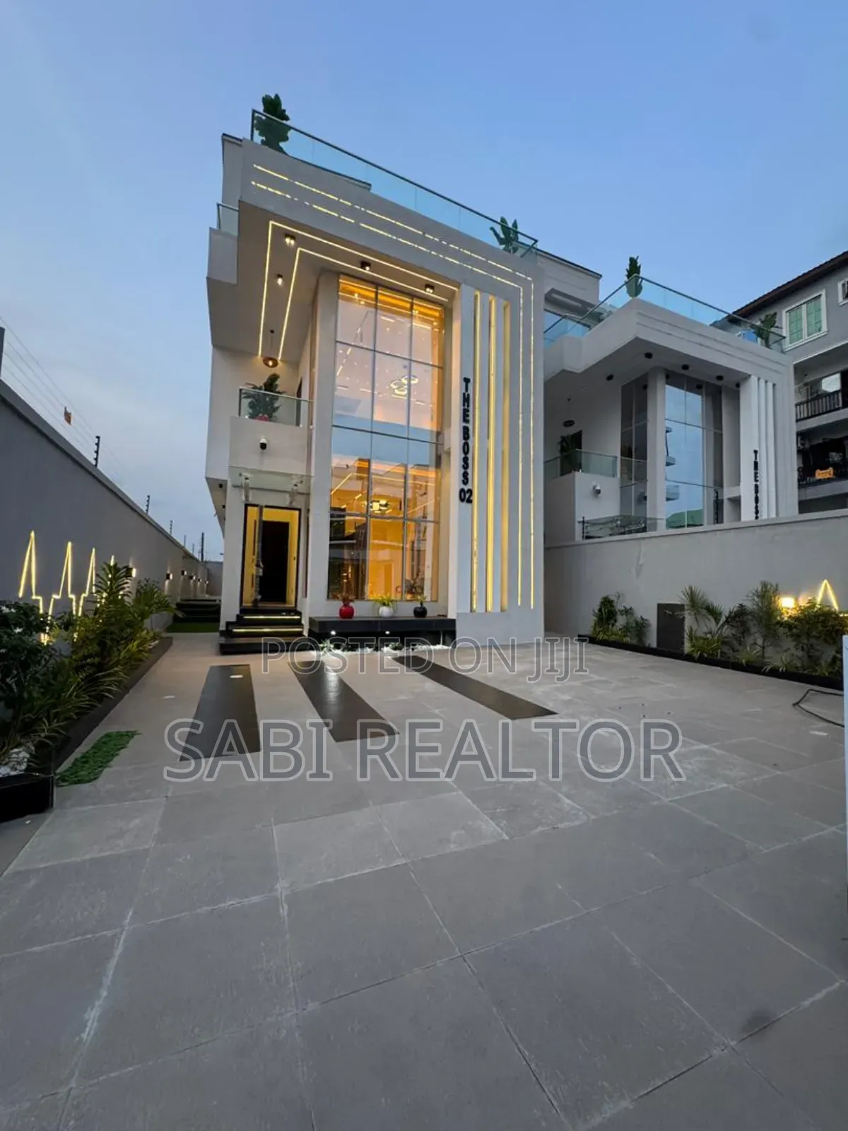 Furnished 5bdrm Duplex in Lekki Phase 1 for sale in Lekki Phase 1