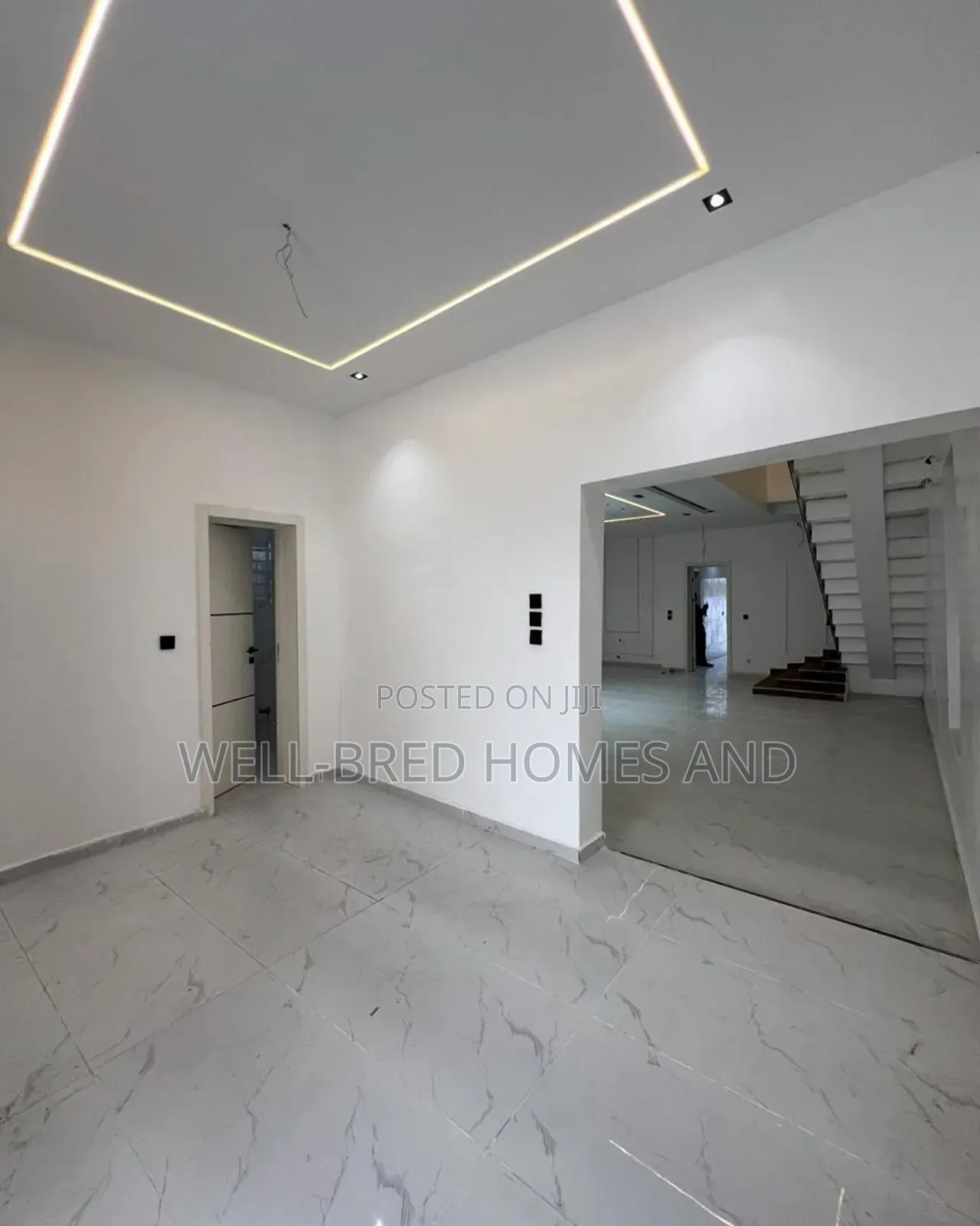 5bdrm Duplex in Mobile Road Ilaje,, Lekki Phase 2 for rent in Lekki Phase 2