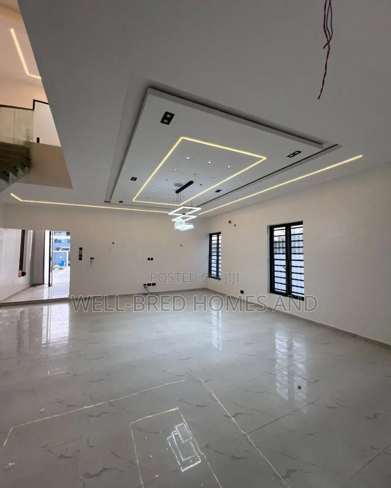 5bdrm Duplex in Mobile Road Ilaje,, Lekki Phase 2 for rent in Lekki Phase 2