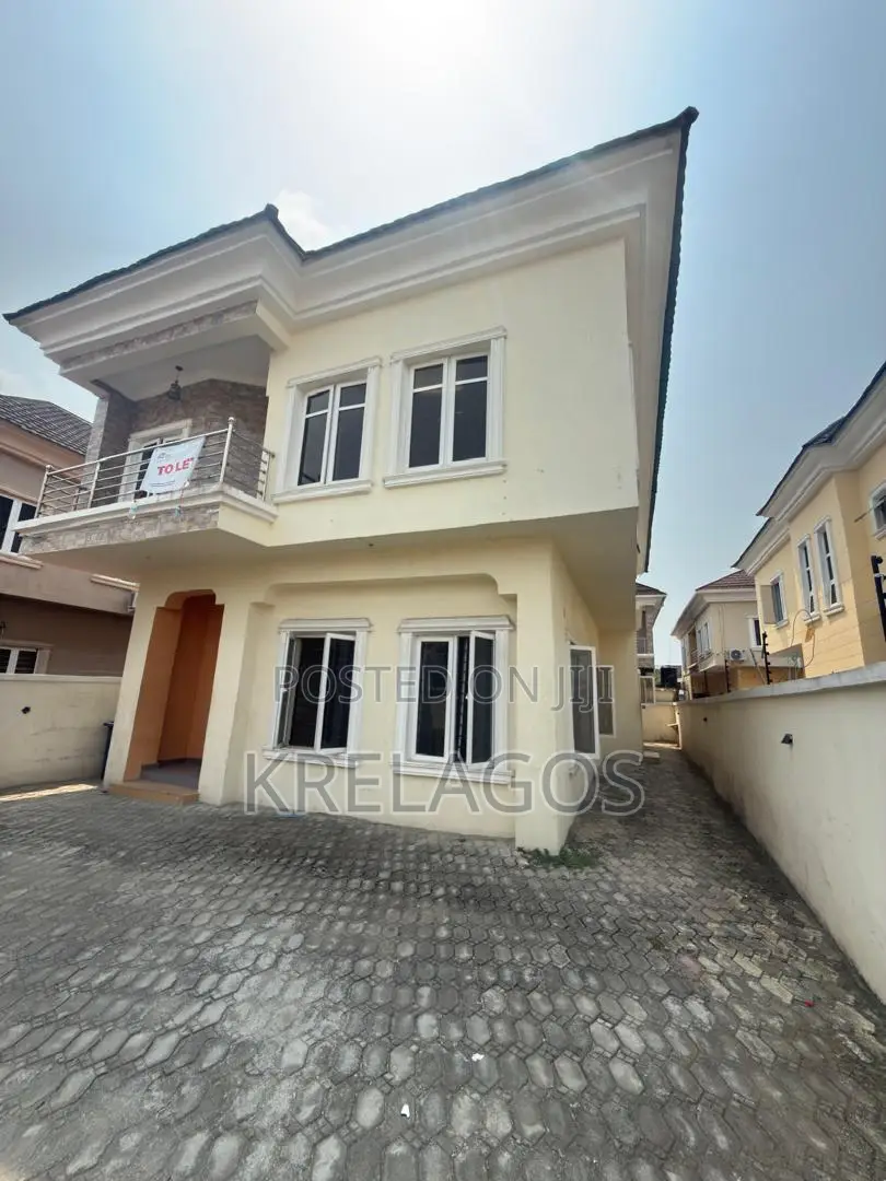 5bdrm Duplex in Ikota for rent in Ikota