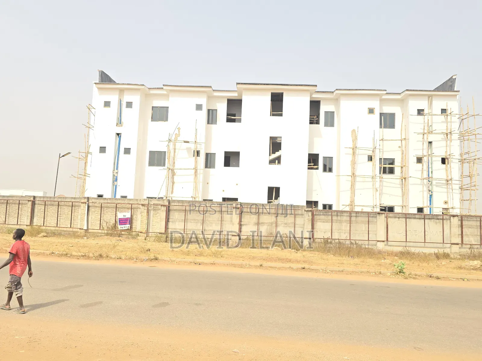 4bdrm Block of Flats in Fountain View for sale in Karmo