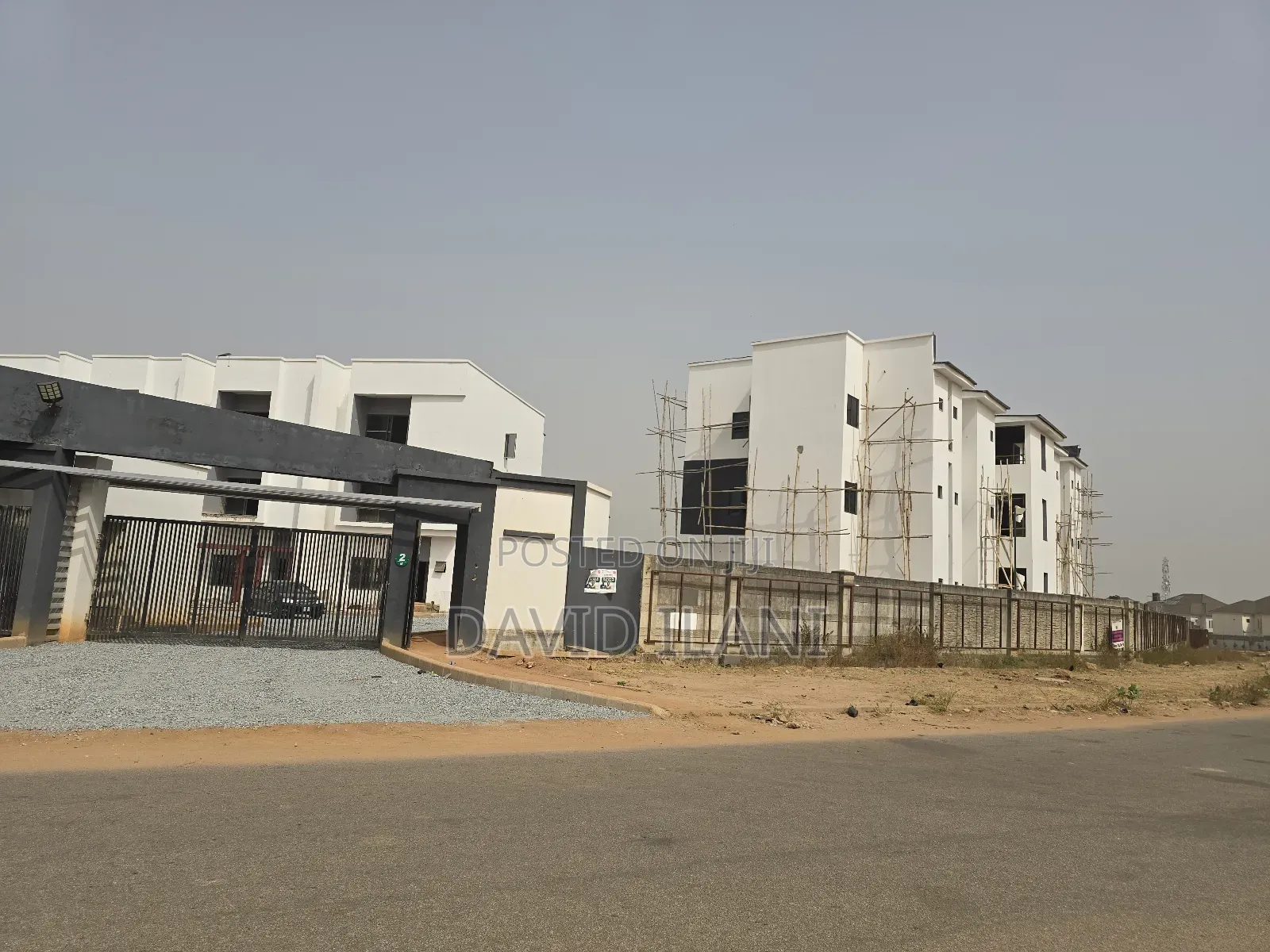 4bdrm Block of Flats in Fountain View for sale in Karmo