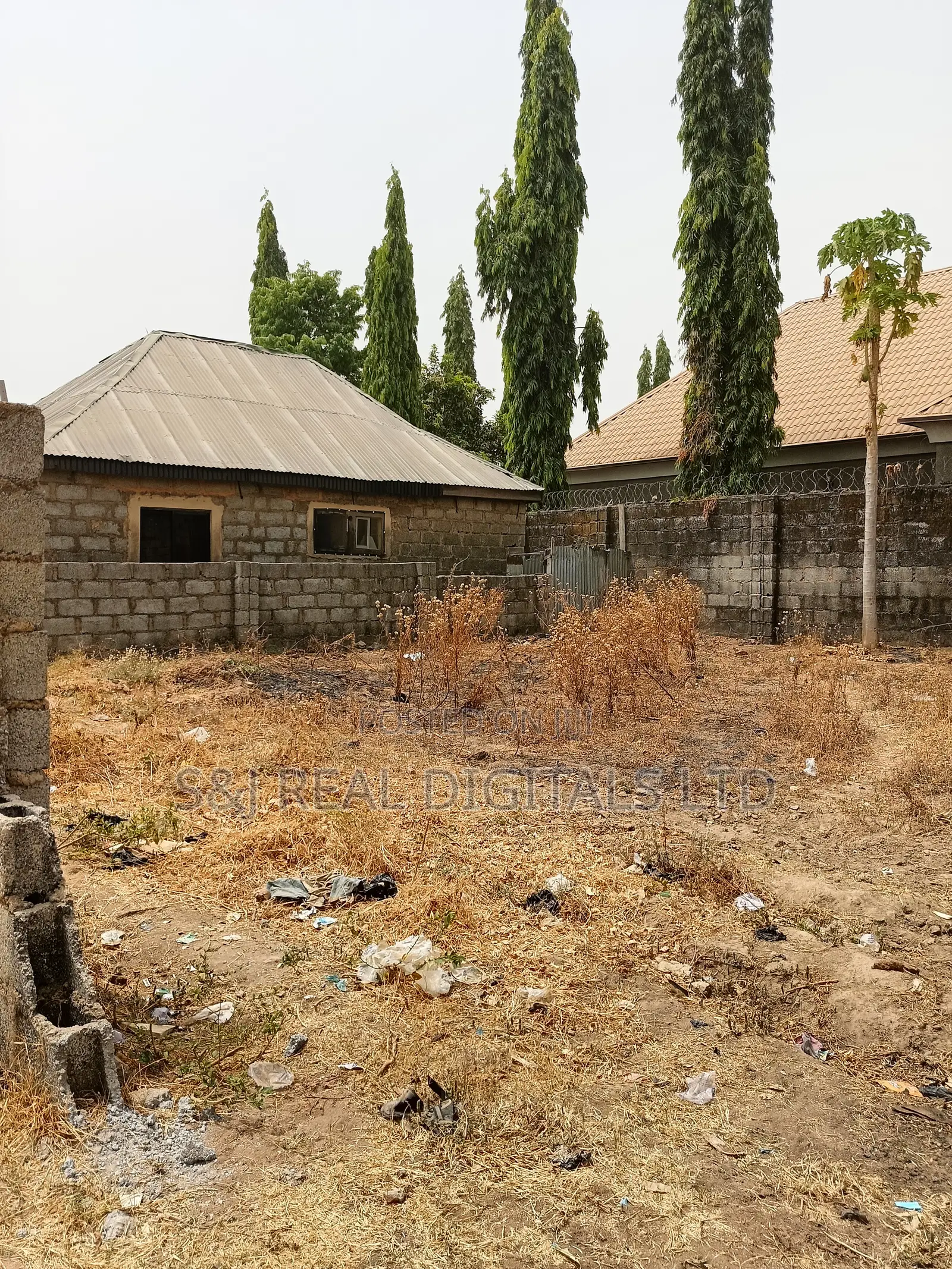 300 Sqm Estate Land in Kurudu
