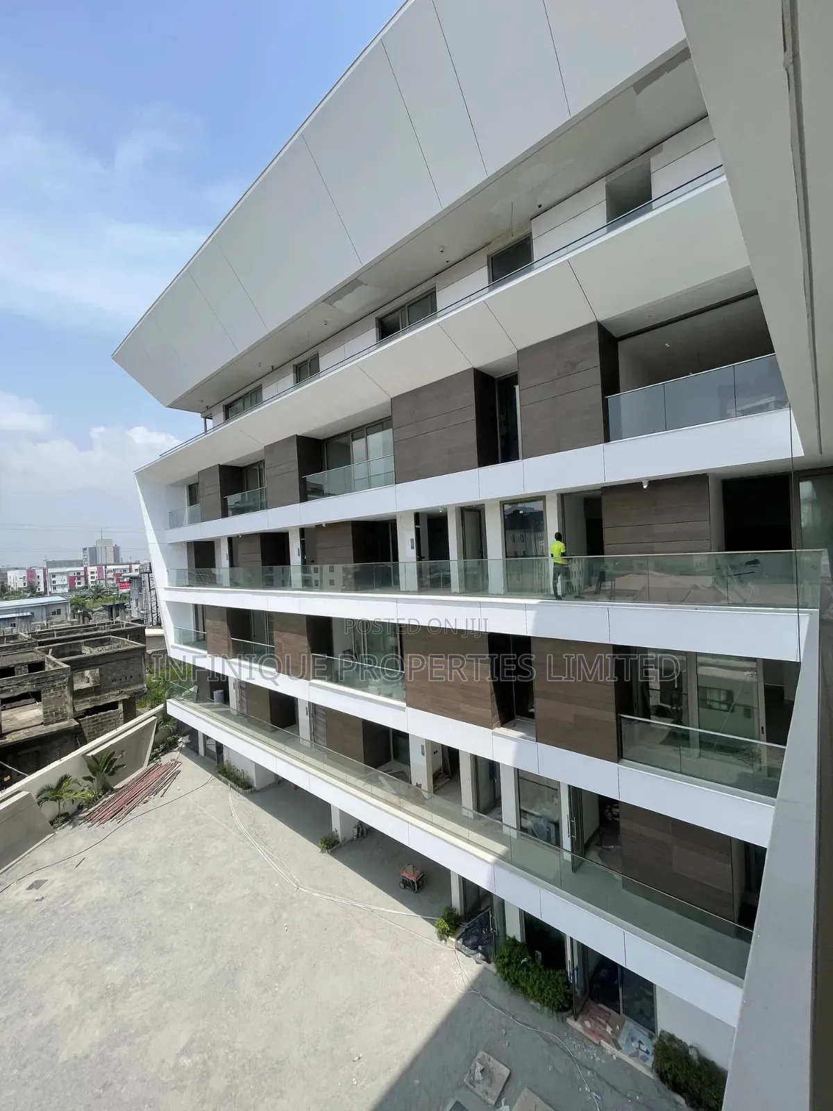 4bdrm Maisonette in Lekki Phase 1 for sale in Lekki Phase 1