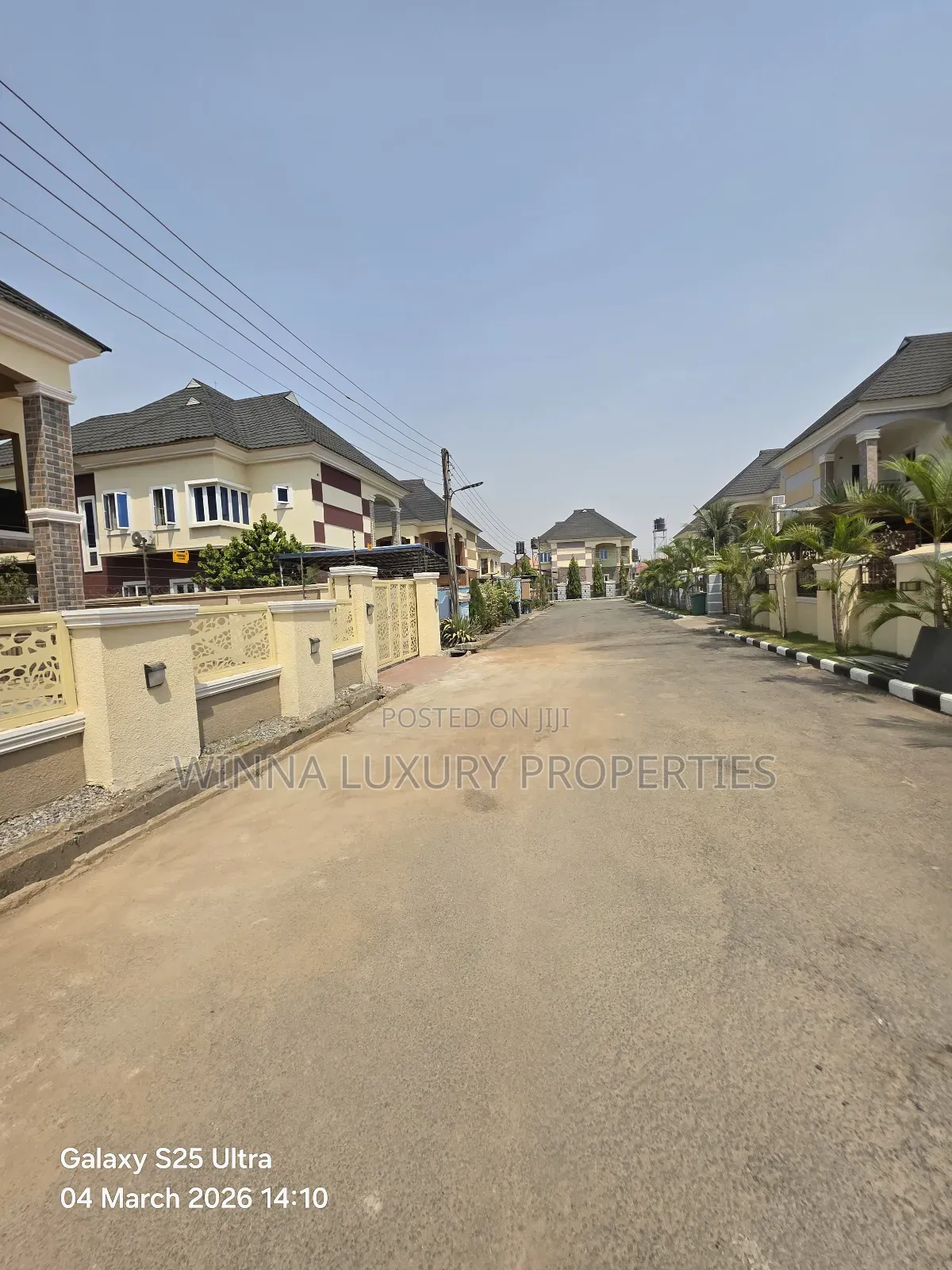 5bdrm Duplex in Primasset Estate, Lugbe District for sale in Lugbe District