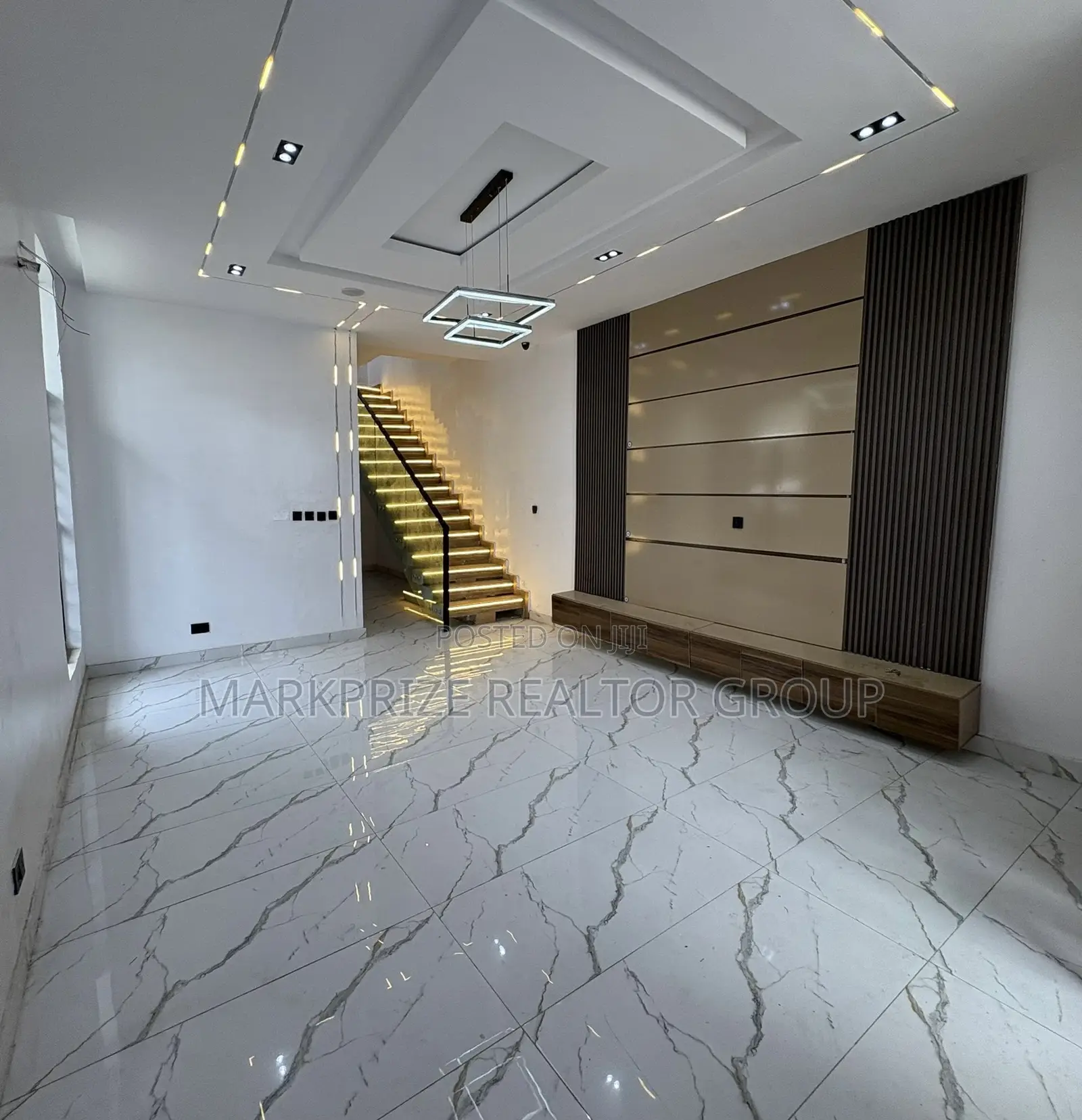 4bdrm Duplex in Ikota Lekki Lagos for sale in Ikota